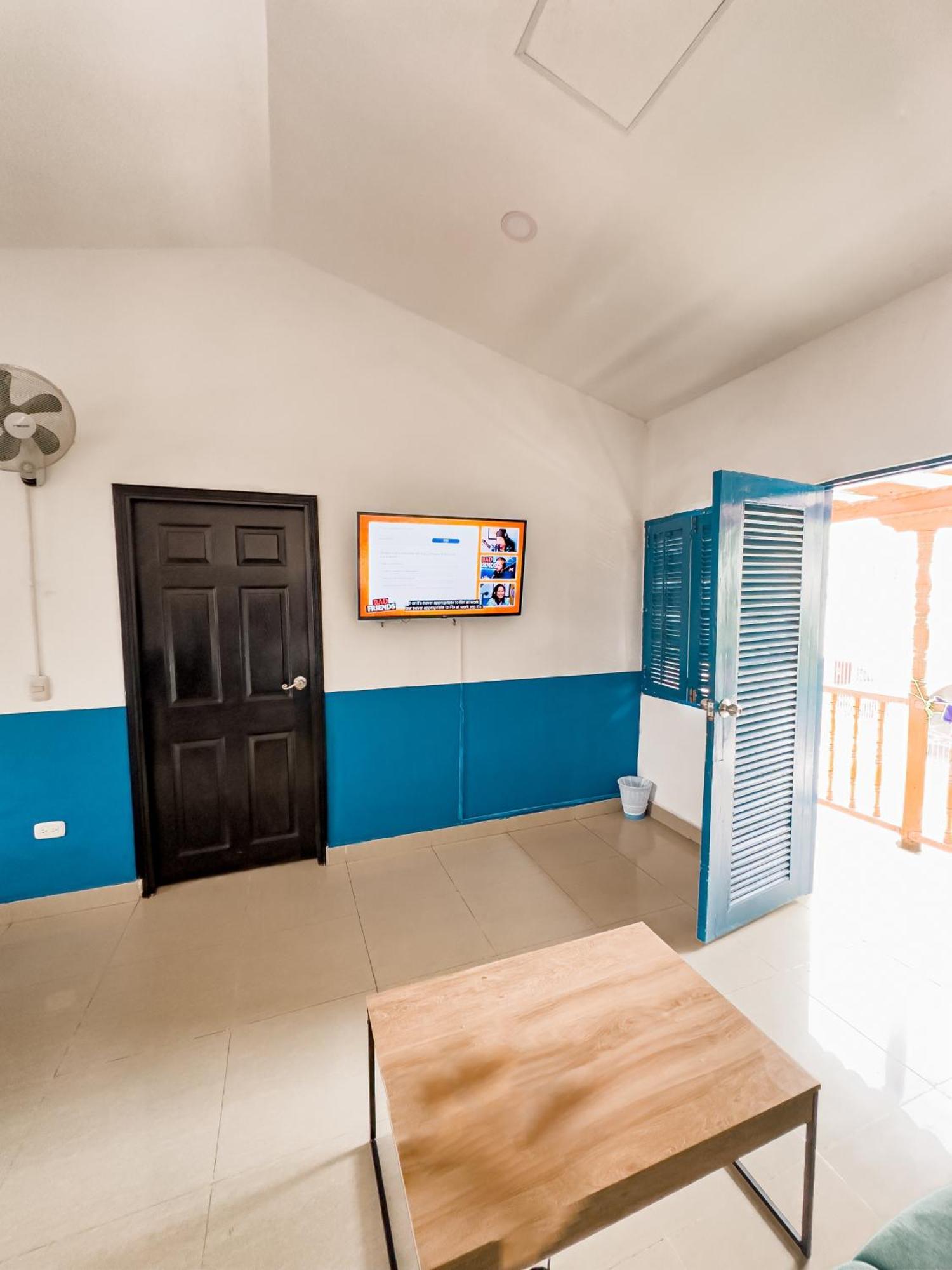 Casa Del Puerto Hostel & Suites Картахена Номер фото