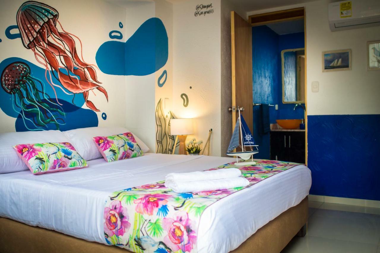Casa Del Puerto Hostel & Suites Картахена Экстерьер фото